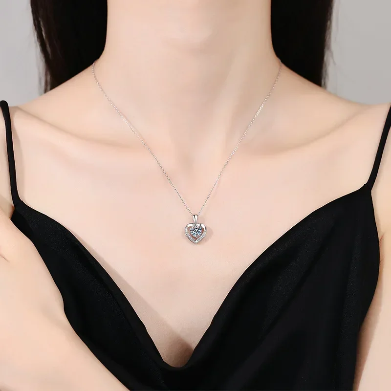 925 เงินสเตอร์ลิงสร้อยคอผู้หญิง Eternal Heart Moissanite จี้ Clavicle CHAIN อินเทรนด์ของขวัญวันวาเลนไทน์