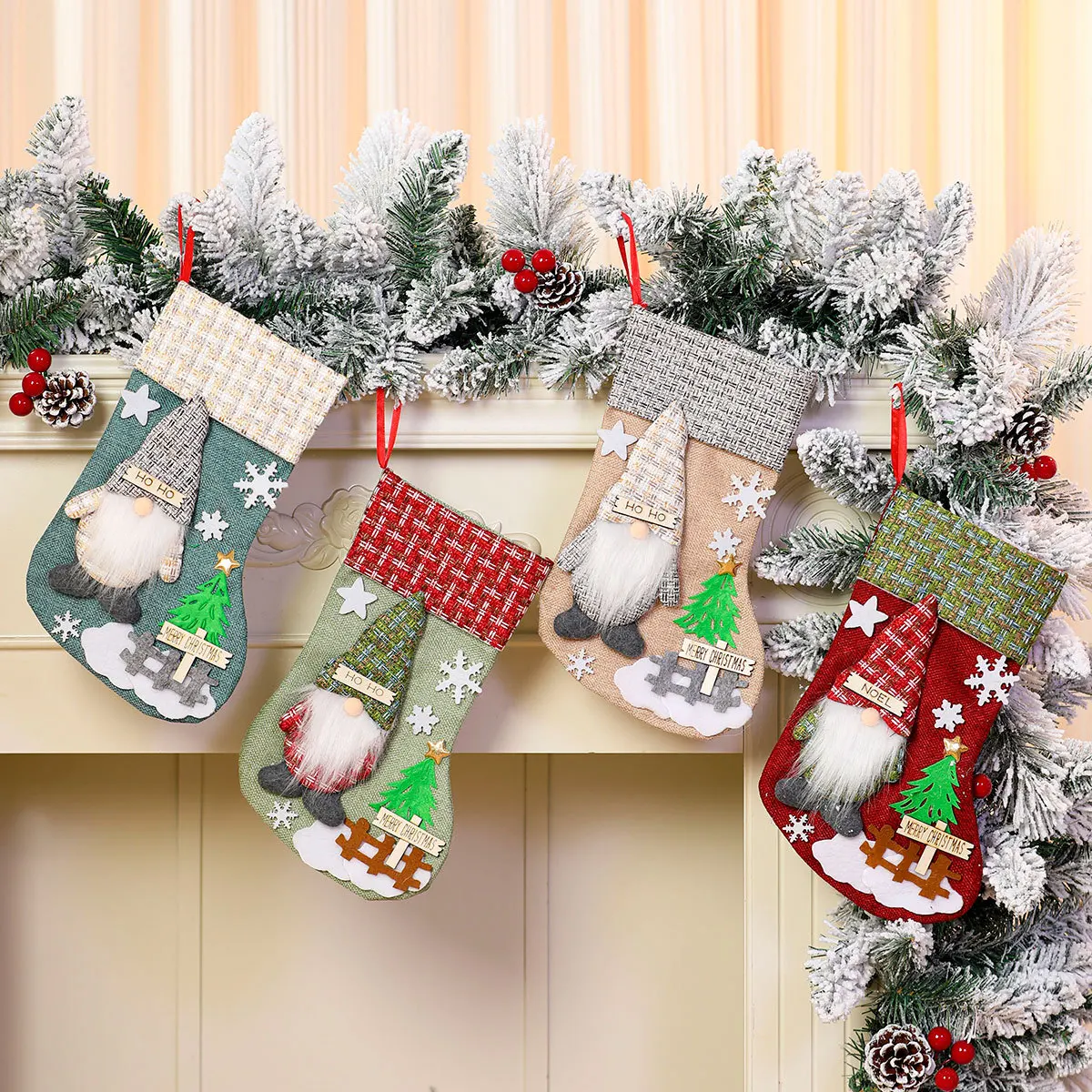 Christmas Stockings Large Capacity Christmas Ornament Sock Faceless Old Man Doll Three-dimensional Christmas Linen Socks