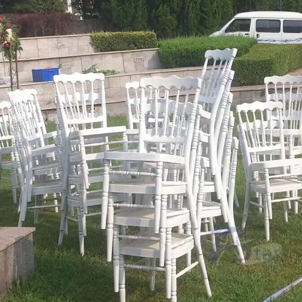 Fashionable Design White PU Leather Cushion Iron Gold Paint Wedding Party Dining Chair for Events