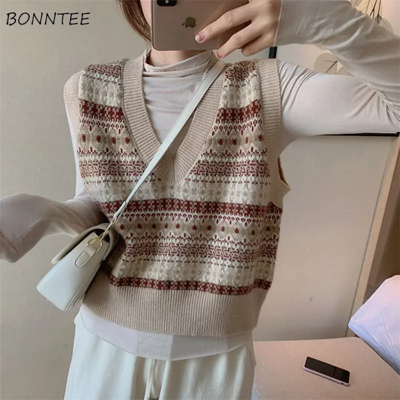 Sweater Vests Women V-neck Design Retro Casual All-match Preppy Style Students Harajuku Streetwear Cropped Spring Tender Stylish