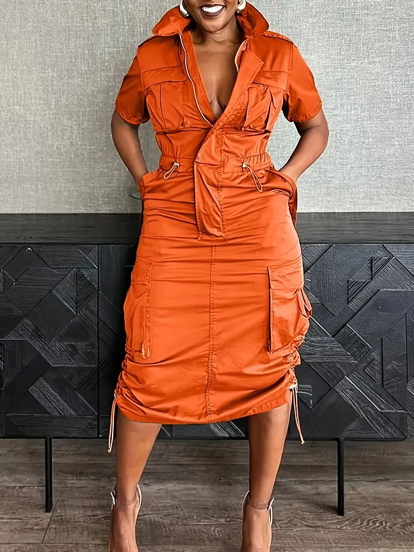 

Solid-color zipper lapel short-sleeved, waist tie, drawstring hem, casual streetwear mid-length dress