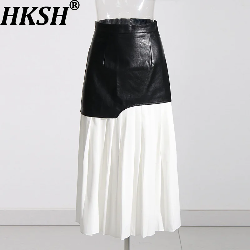 

HKSH Autumn New Women Skirt Faux Leather Patchwork Pleated Asymmetric Design Elegant High Street Stylish Punk Ins Skirts HK11493