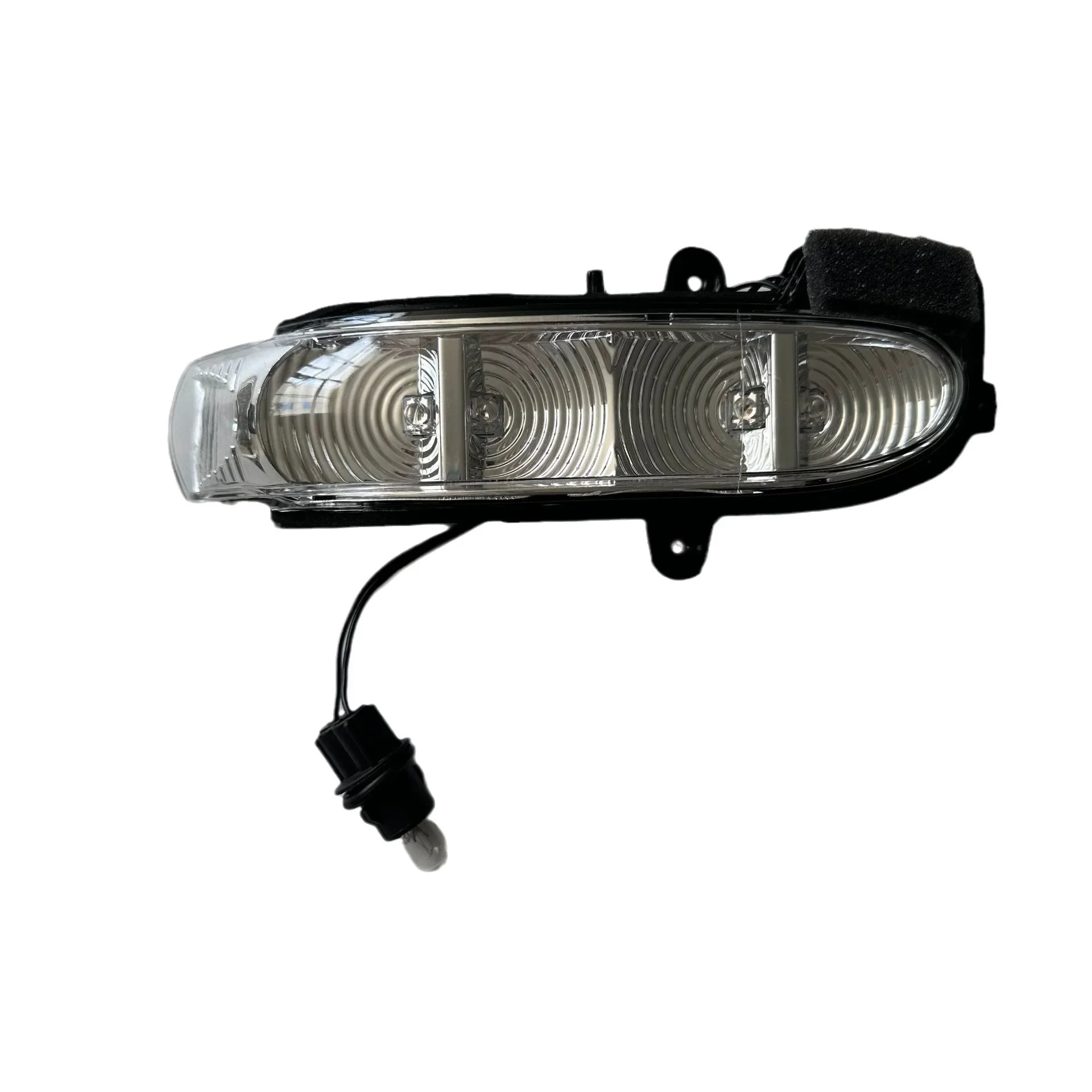 

For Mercedes-Benz E-Class W211 S211 & G-Class W463 W461 Reversing Mirror with Turn Signal Side Light - Direct Replacement