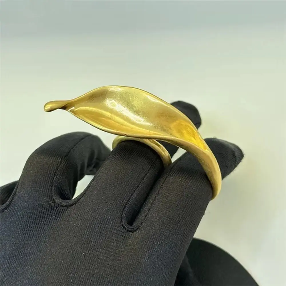 Trendy Metal Exaggerated Leaf Shaped Ring Punk Vintage Luxury Large Open Rings for Women Gift Irregular Jewelry Accessories