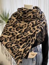 Lenço vintage feminino com estampa leopardo, lenço feminino com borla quente, envoltório foulard de pashmina, nova moda, inverno