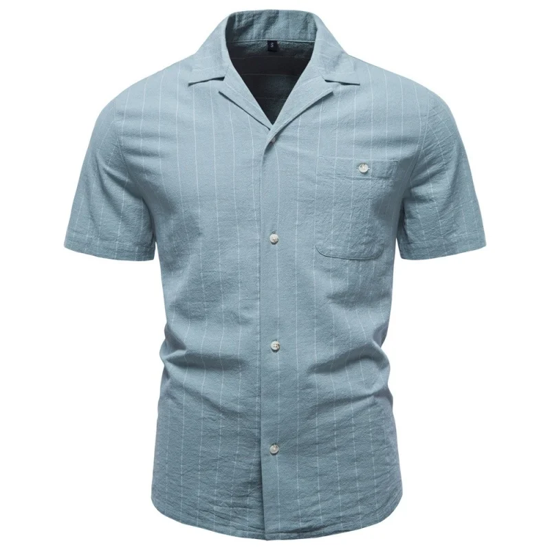 

Men's summer fashion striped short-sleeved shirt, casual buttoned camping shirt with pocket design, suitable for business trips.