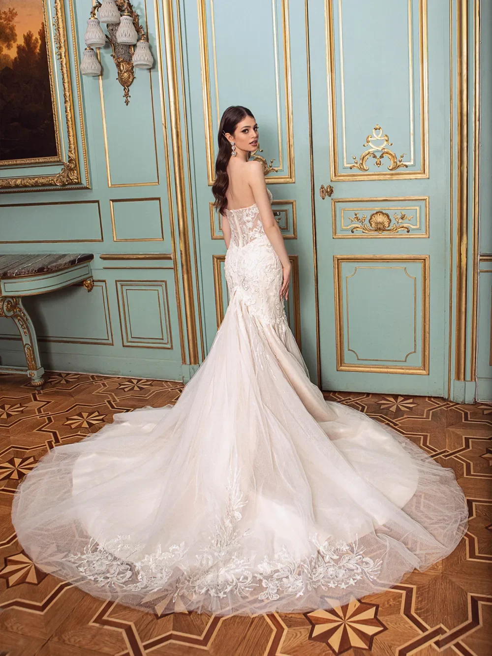 Luxe perlé chérie Applique sirène robe de mariée sans manches licou dentelle sans bretelles sans manches personnalisé nouvelle robe de mariée 2025