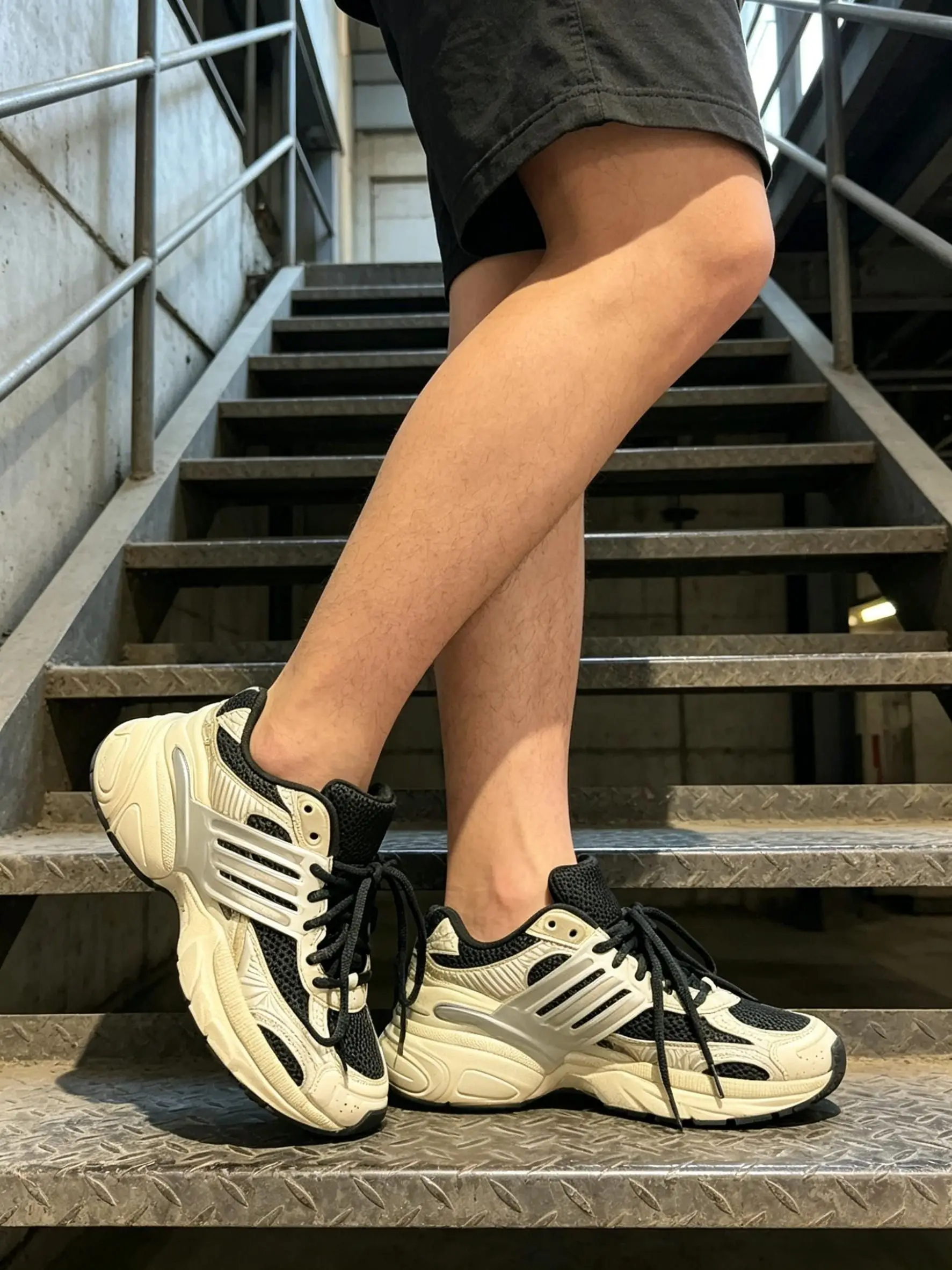 Sommer Neue Unisex Atmungsaktive Bequeme Freizeitschuhe Outdoor-Laufschuhe Bergsteigerschuhe Sneakers