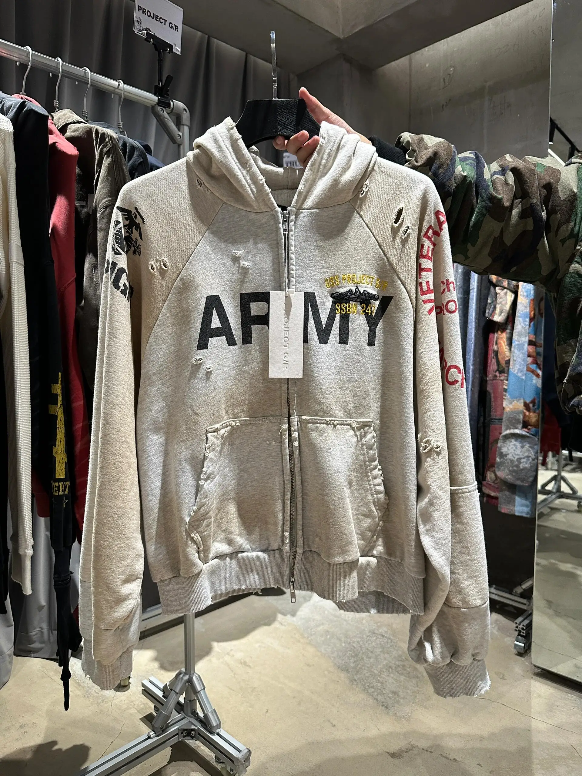 

Куртка Ailz Project American Style Heavyweight с капюшоном на молнии, с эффектом потертости, в стиле пэчворк, повседневная, свободного кроя, из хлопка.