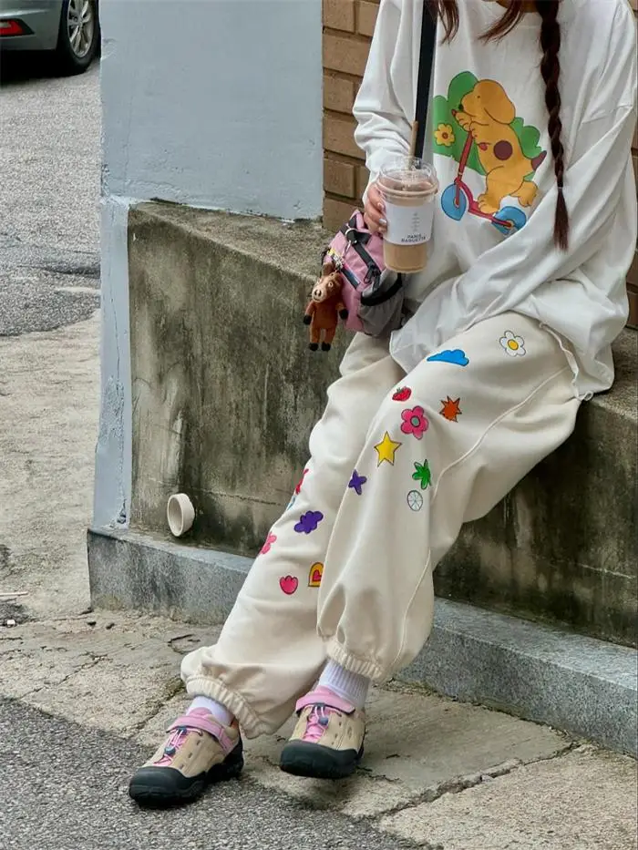 Nuovi Pantaloni Sportivi Casual Primaverili con Stampa Artigianale, Vita Alta e Gamba Dritta, Moda Donna