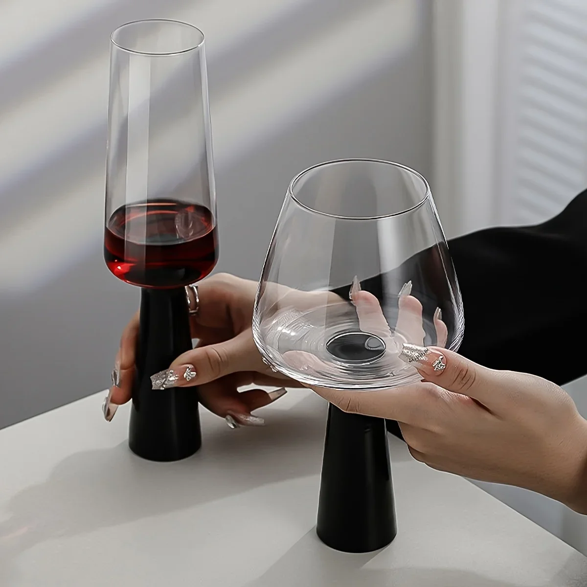Retro Black Pillar Glass Simple Cool Round Glass Cups Creative Handmade Glass Wine Glasses  Champagne Mojito Cocktail Cups Gifts
