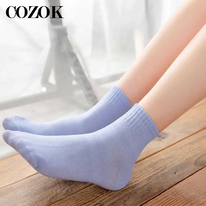 5 Pairs/lot Hot Sale Simple Womens All-match Solid Socks Girls Candy Color Fashion Socks Spring Autumn Cotton Socks Famale Socks