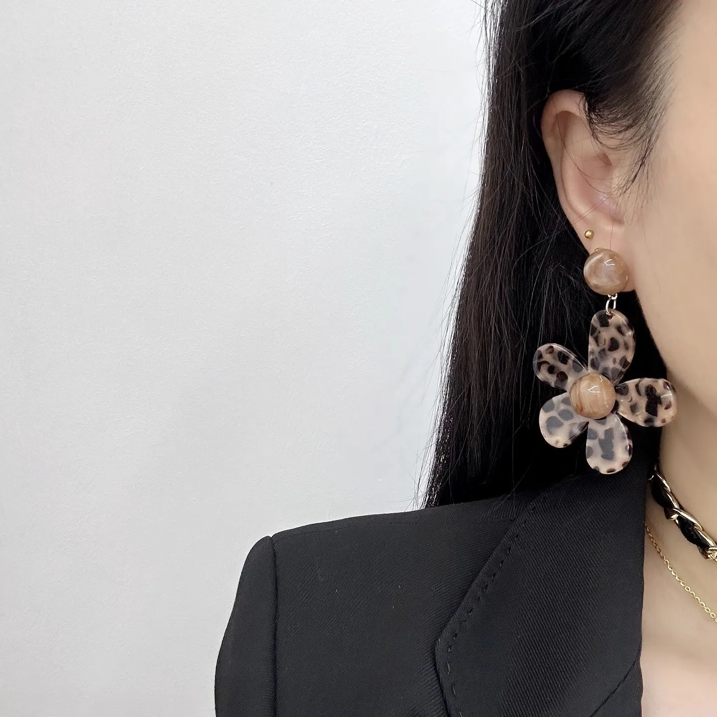 Resin Leopard Print Geometric Stud Earrings Retro Autumn Fall Maillard Style Versatile Lightweight High Quality Elegant
