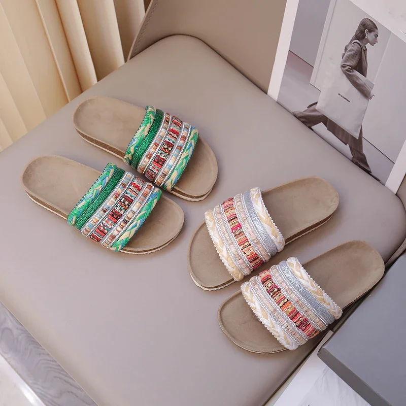 

Летние модные новые детские домашние тапочки большого размера, красочные повседневные и удобные прогулочные сандалии на плоской подошве для девочек