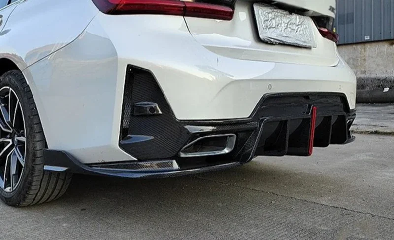 Suitable for 2023 + BMW 3 Series G20 G28 Carbon Fiber Rear Lip with Lamp Tail Lip Angle Diffuser Modified Surround