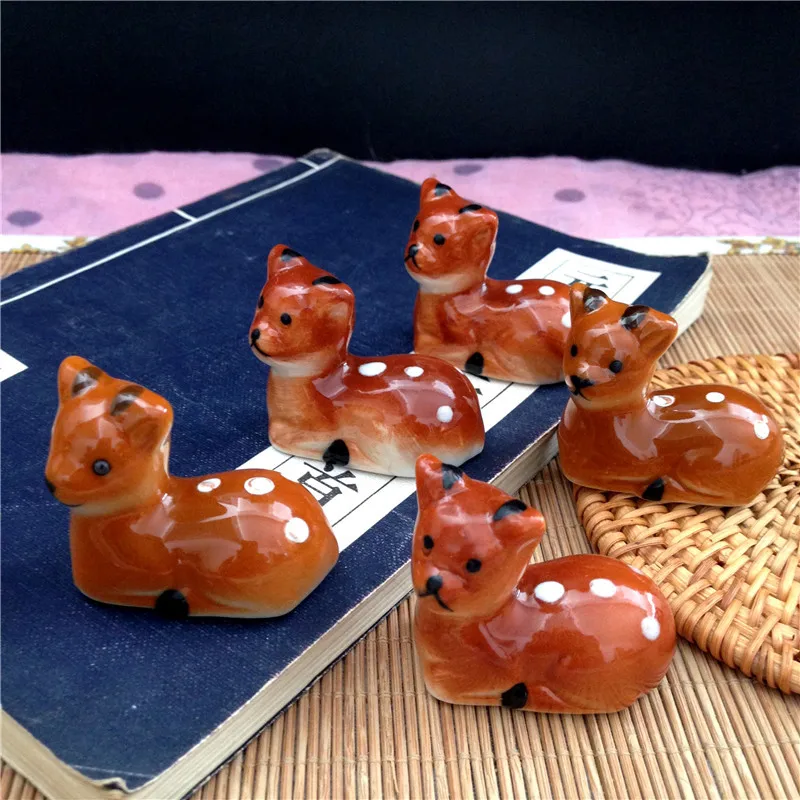 1Piece Ceramic Fawn Chopstick Holder Home Dining Table Chopstick Accessories Supplies