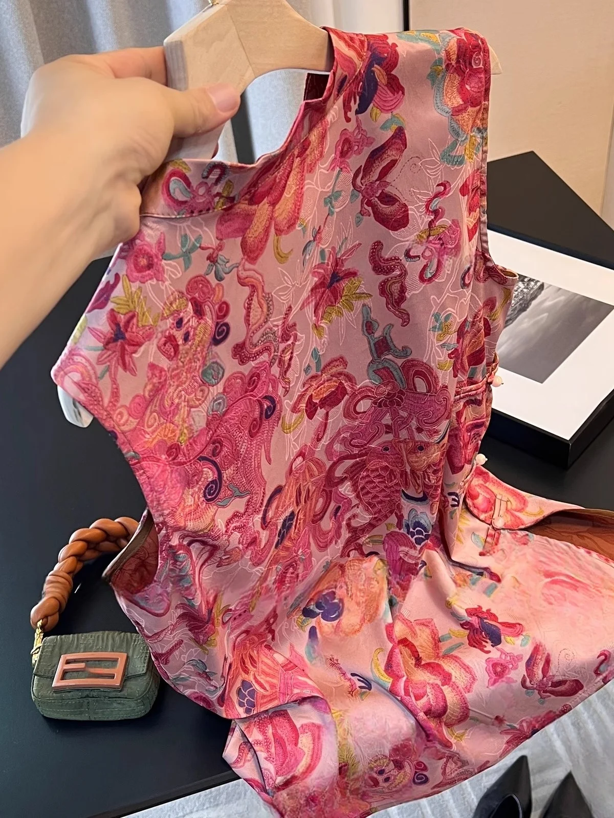 New Chinese Sle Printed Svel irt Women's Summer 2025 High-End Feelings Top Quali Fabric Non-deformable Thin Model