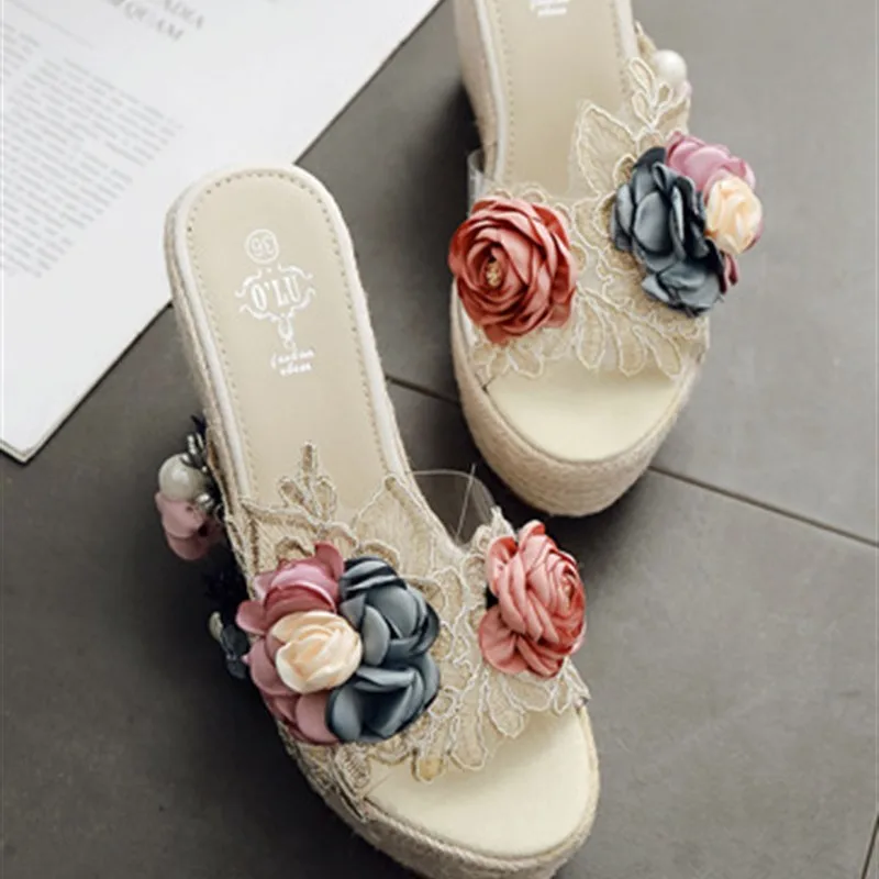 2026 Summer New Style Thick-soled Sandals - Flowered Hemp Rope Pearl Transparent Platform Flip Flops for Women