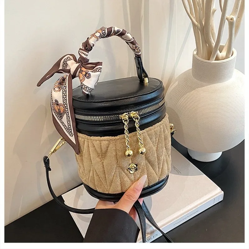 Elegant Designer Diaper Bag For Women Luxury Crossbody Bag Minimalist Leather Tote Vintage Chic Original Retro Creation