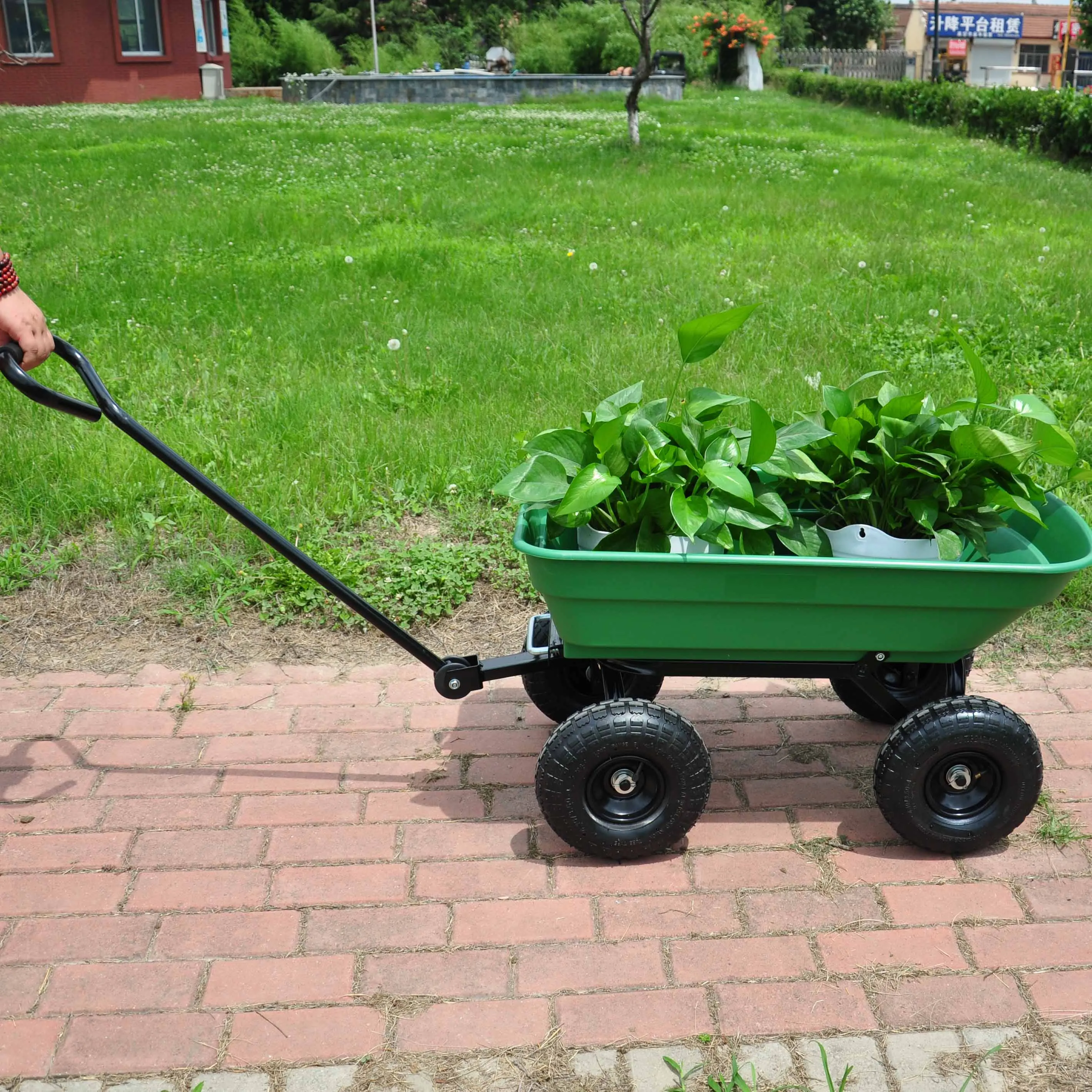 

Folding car Poly Garden dump truck with steel frame, 10 inches. Pneumatic tire, 300 lb capacity body 55L Green