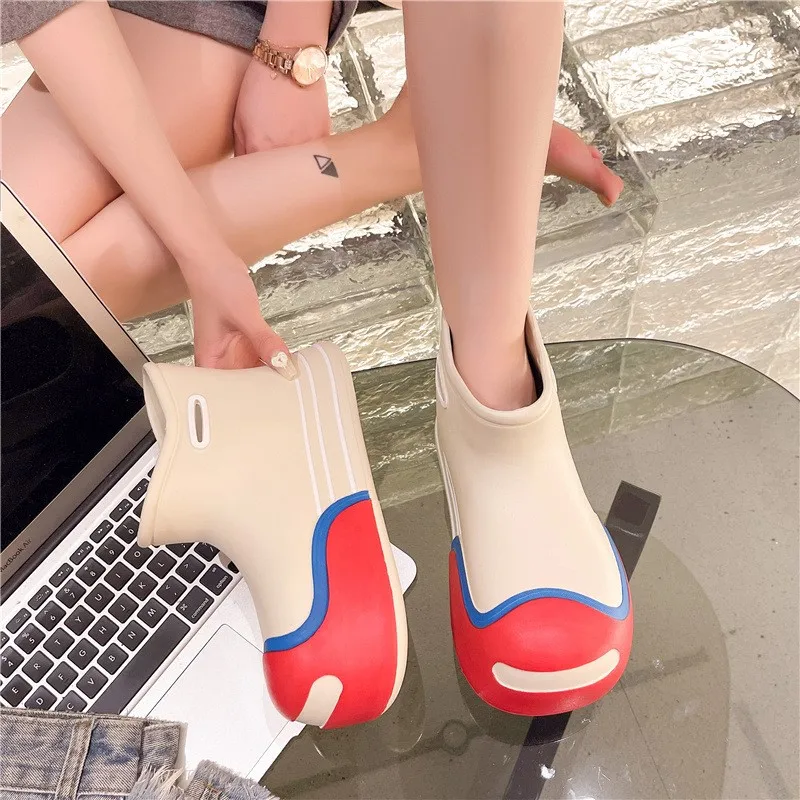 Spring And Summer New Waterproof Non-slip Fashion Colour Blocking Short Tube Women's Simple Simple Thick Bottom Rain Boots