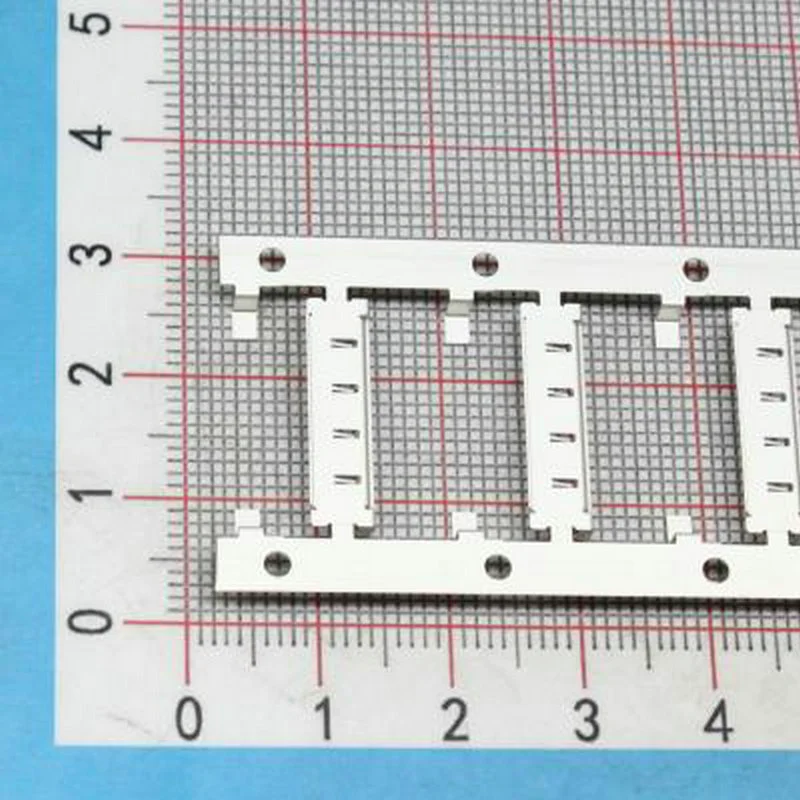 

50PCS Original genuine JAE connector FI-RE31CL-SH2-3000 31P shell