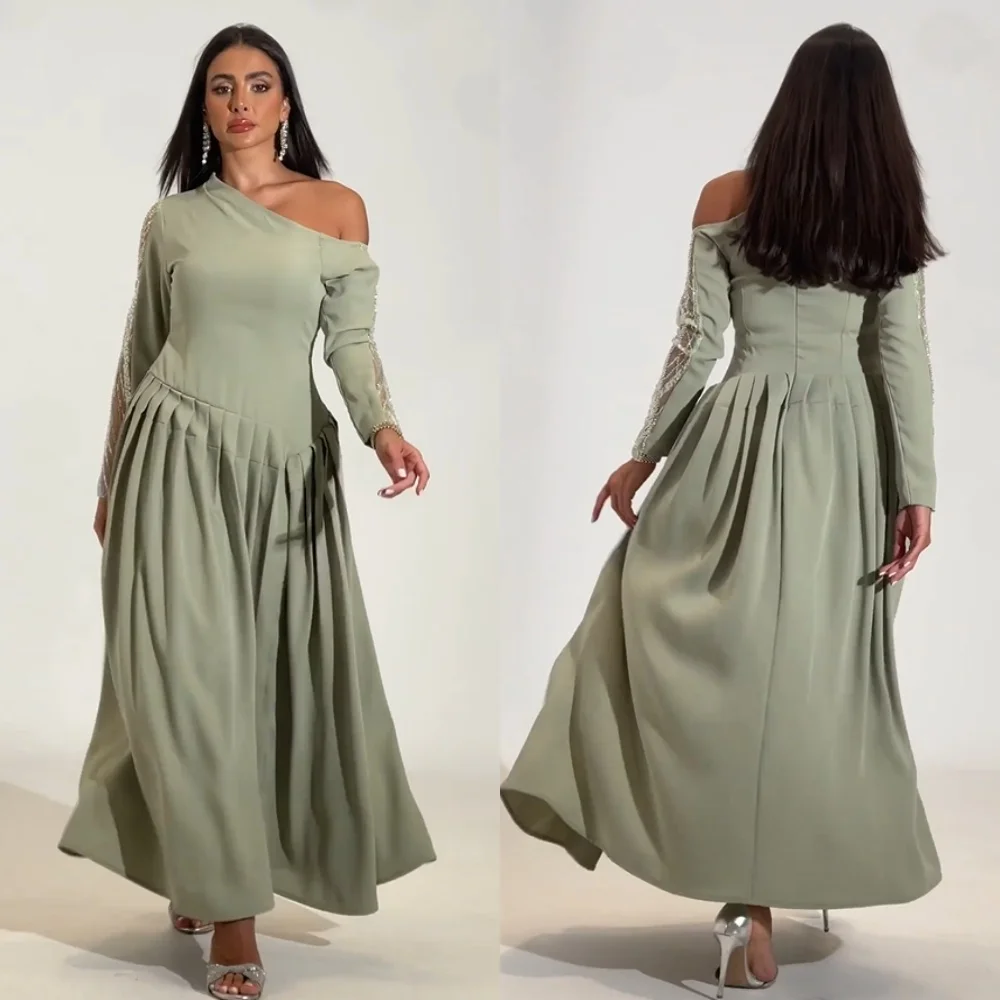     Saudi-Arabien Chiffon drapiertes Strass A-Linie One-Shoulder-Kleid für maßgeschneiderte Anlässe Midi-Kleider