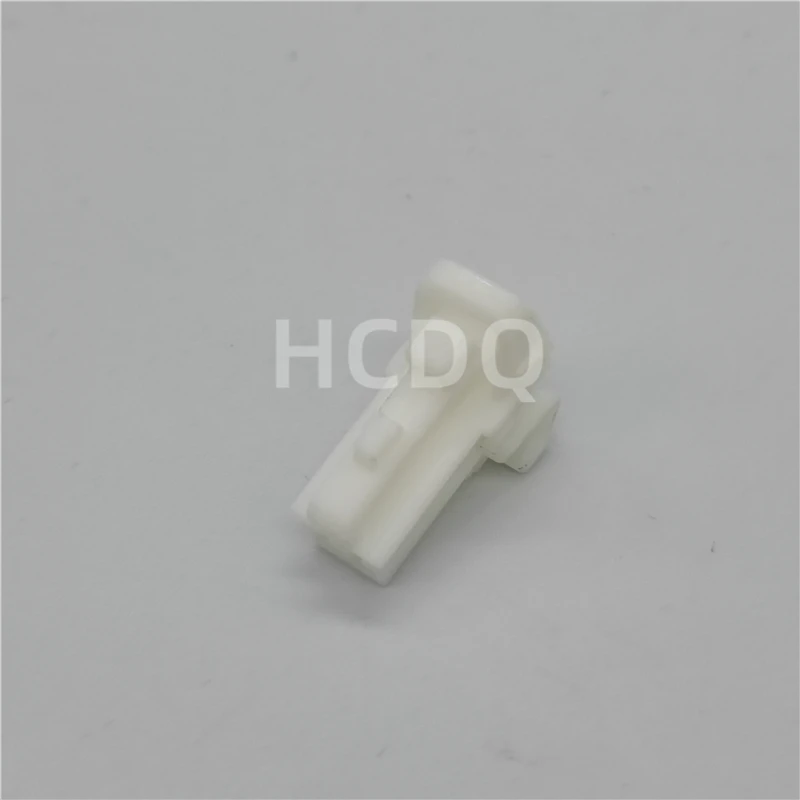 

10 PCS Original and genuine 6099-0504 automobile connector plug housing supplied from stock