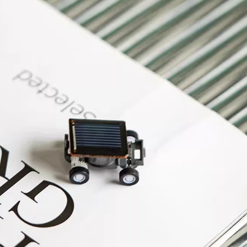 Mini carro de brinquedo de insetos movido a energia solar, faça você mesmo, modelo educacional de haste artesanal para crianças, decoração criativa de mesa, presente