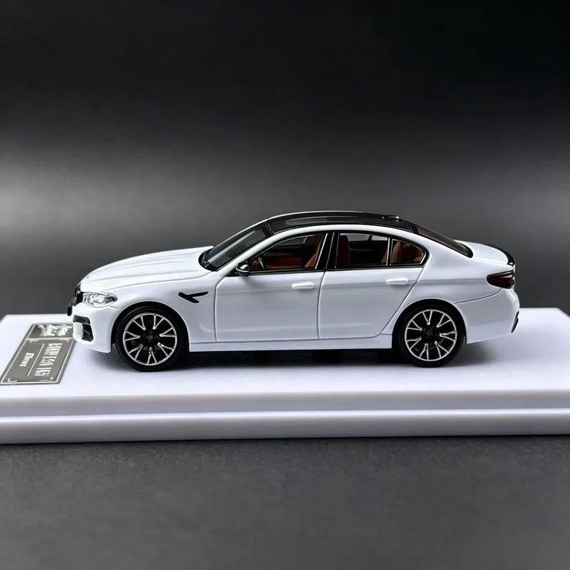 Howie Model 1/64 NEW BMW M5 F90 Diecast Car Model Alloy Simulation Collection Toy Gift For Boys#peetyeee view 3