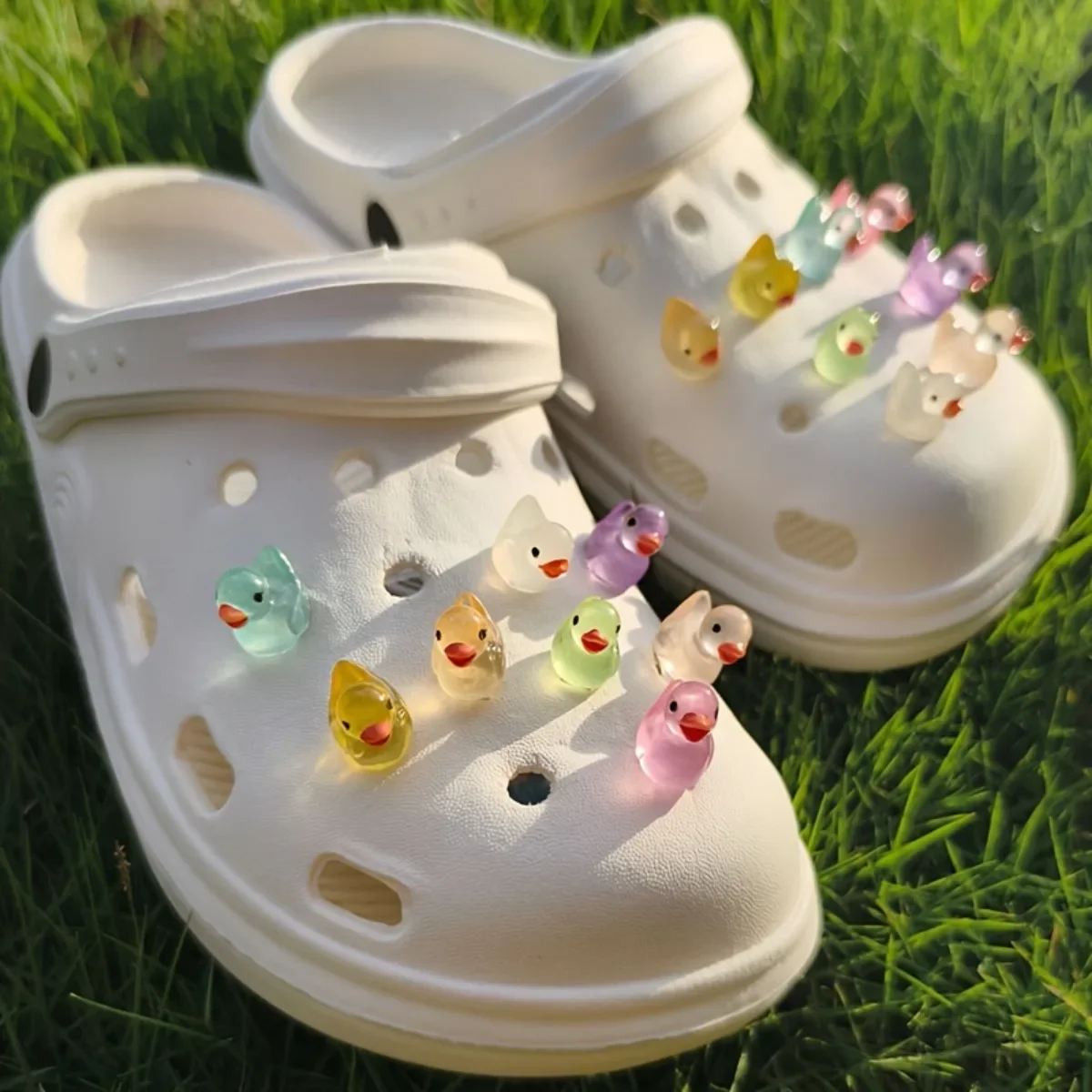 14/16PCS Leuchtende 3D DIY Abnehmbare Schnalle Schuhe Zubehör Ente Schuh Charms Set Nette Weihnachten Enten Erweiterte schuh Dekorationen – Detail 4