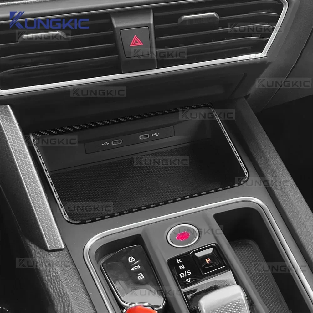 Soft Carbon Fiber Sticker For Seat Leon Cupra Leon Cupra Formentor 2020-2024 LHD RHD Car Wireless Charging Frame For Seat MK4