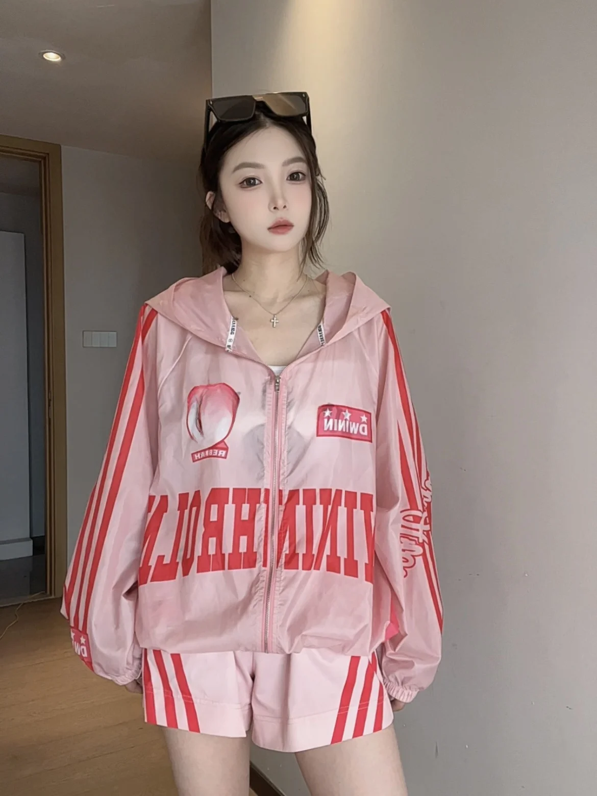 

Women's Summer Sport orts Ice Silk Two-Piece Set Sun Protection Anti-Aging Clete Outfit Large Size Polyester Fiber