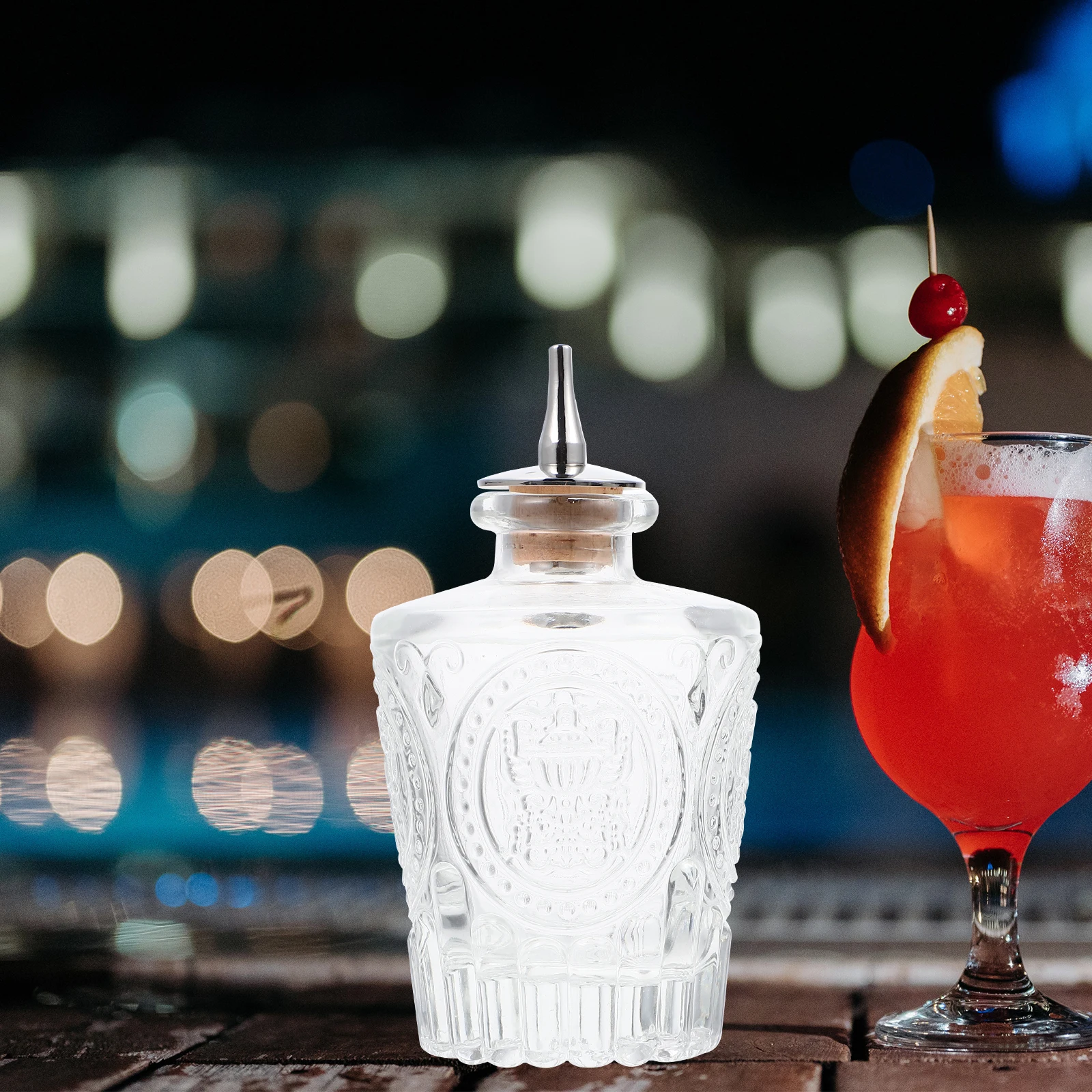 

Glass Bitters Bottle Clear Shaker Bar Tool Retro Embossed Decorative Sealed Stopper for Home Hotel Restaurant Keeps Fresh
