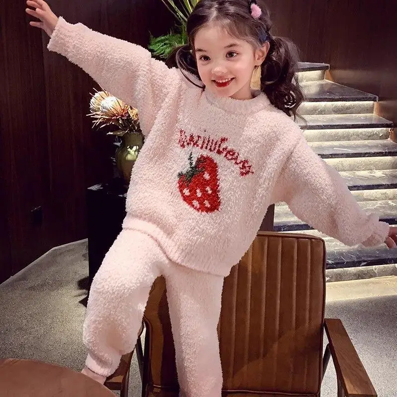 Children's Girls Winter Warm Coral Fleece Pajamas Set Cartoon Strawberry Print Sleepwear Homewear Loungewear for Toddlers Kids