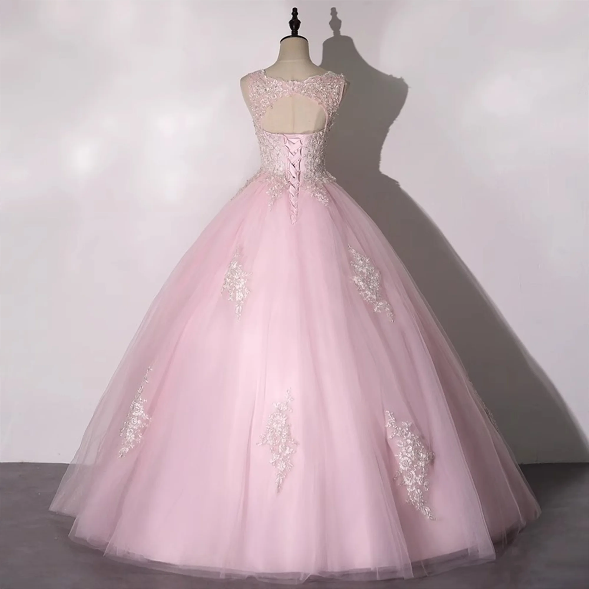 Розовое бальное платье из тюля с кружевной аппликацией, платья Quinceanera, платья для дня рождения, выпускного вечера, женское вечернее платье без рукавов на шнуровке