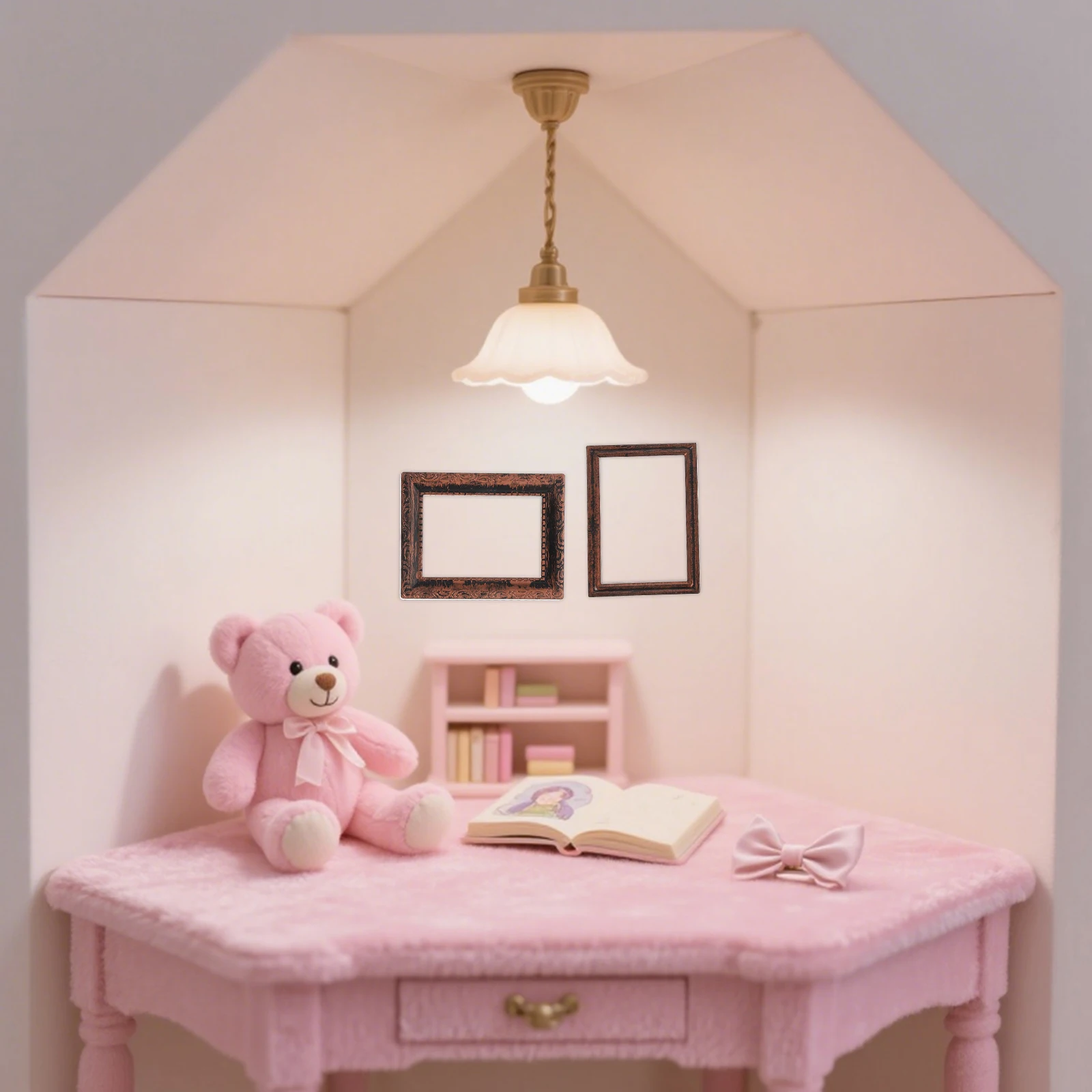 

5Pcs Mini Vintage Bronze Miniature Picture Frames 1:12 Scale Metal Photo Frames Set Dollhouse Decoration Accessories