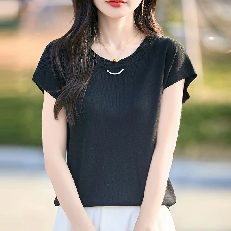 2026 Early Spring/Summer New Korean Edition Casual Versatile Round Neck Short Sleeve Knitted Shirt Women's Solid Color Top
