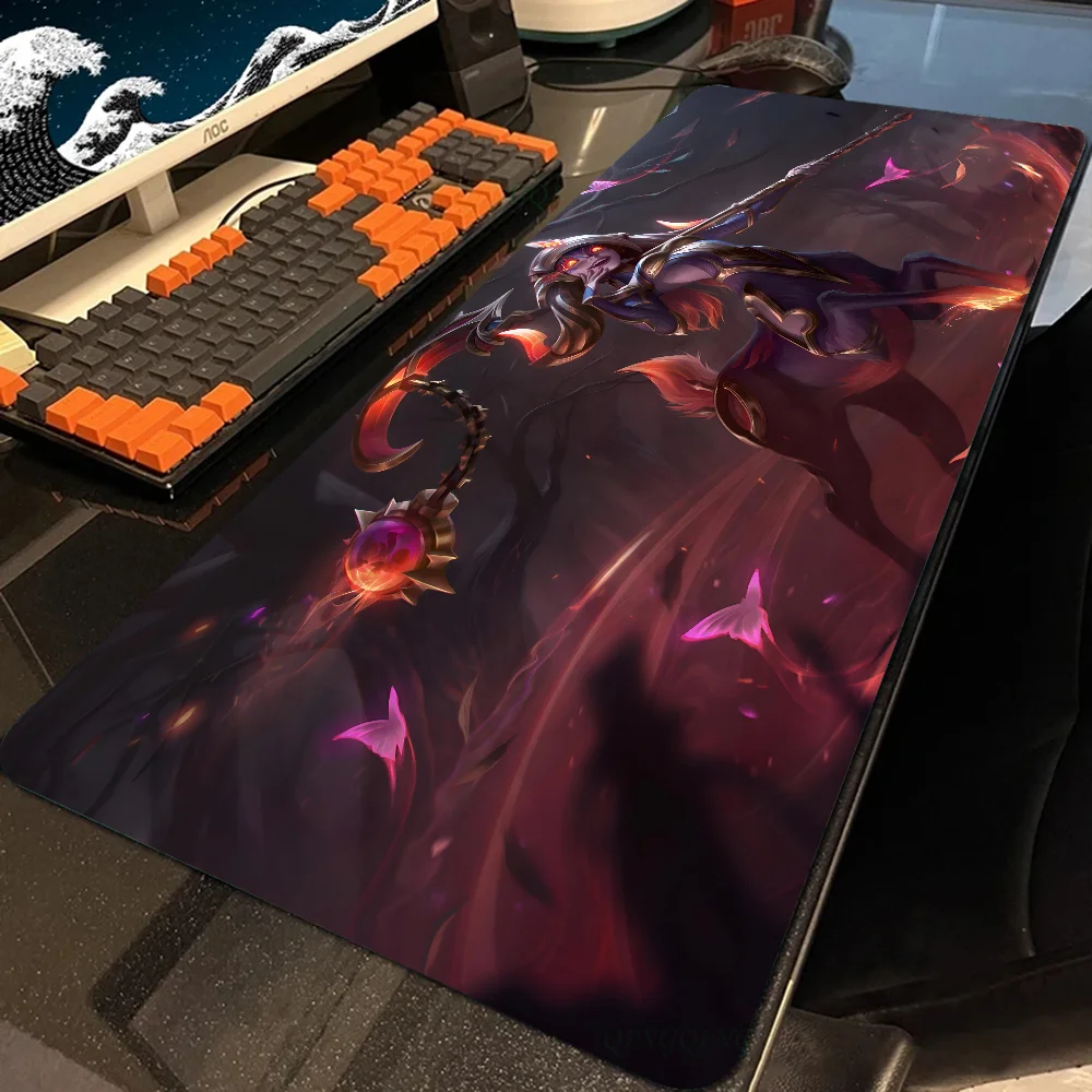 League of legends lillia pequeno mousepad grande acessórios de jogos de computador mousepads tapetes de mesa anti-deslizamento portátil macio mouse pad