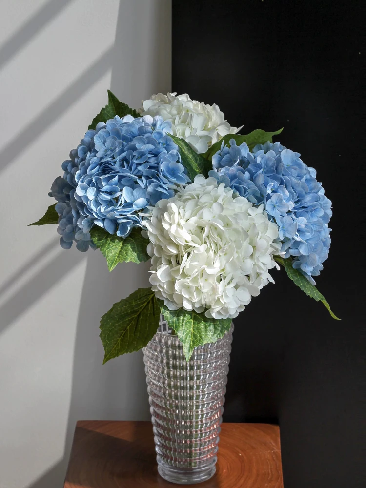 Blauwe kunstmatige hortensia bloemen Real Touch kunstmatige hortensia takken decoratie bruidsboeket bloemstuk - afbeelding 2