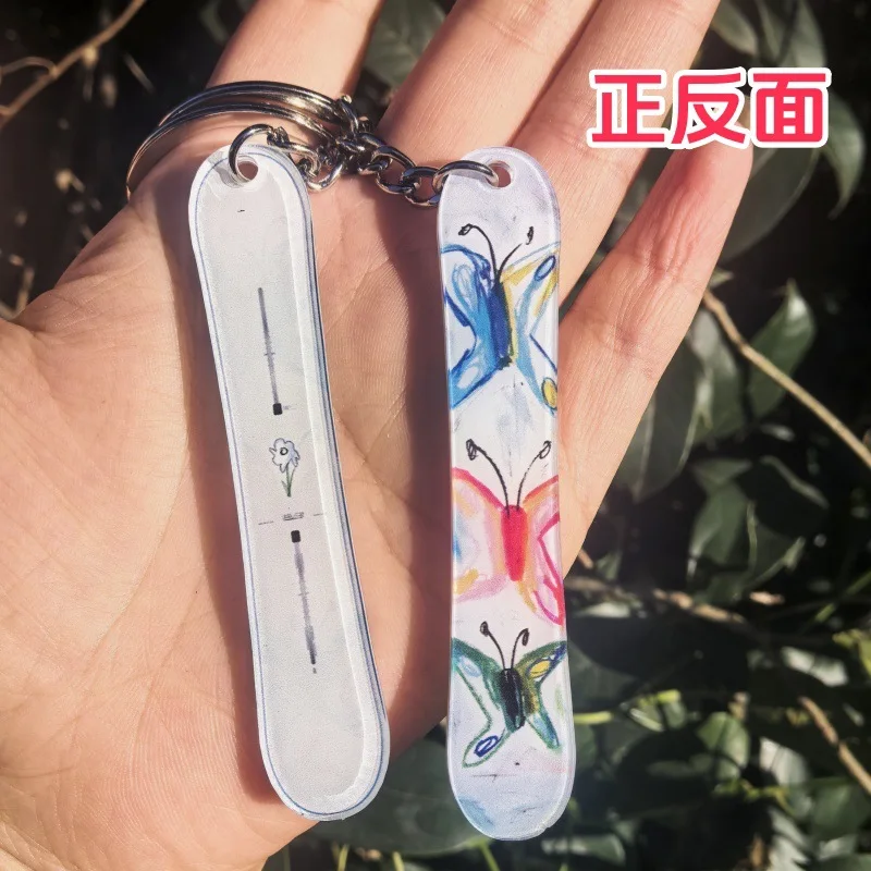 8CM 1PC Mini Snowflake Snowboard Acrylic Keychain Pendant Ski Games Sled Board Key Chain Keyring Sports and Snow Festival Gift view 4