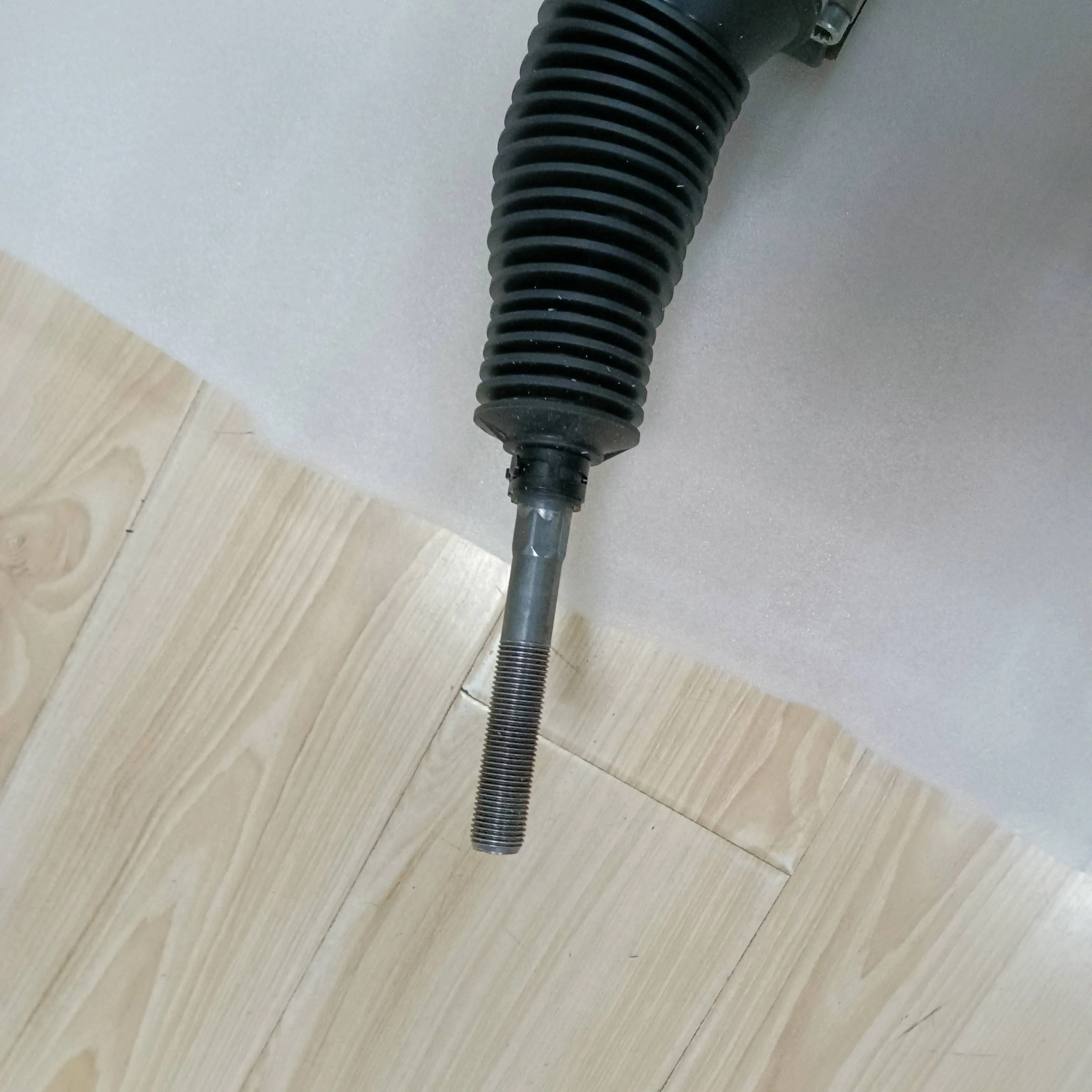 4G0909144 Рулевая рейка оригин – обзор и цена Power Tools Germany