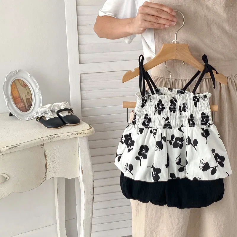 

2024 Summer Baby Girl Clothes 0-3Years Newborn Kids Sleeveless Strap Flower Tank Tops Elastic Waist Bloomers Shorts 2PCS Suit