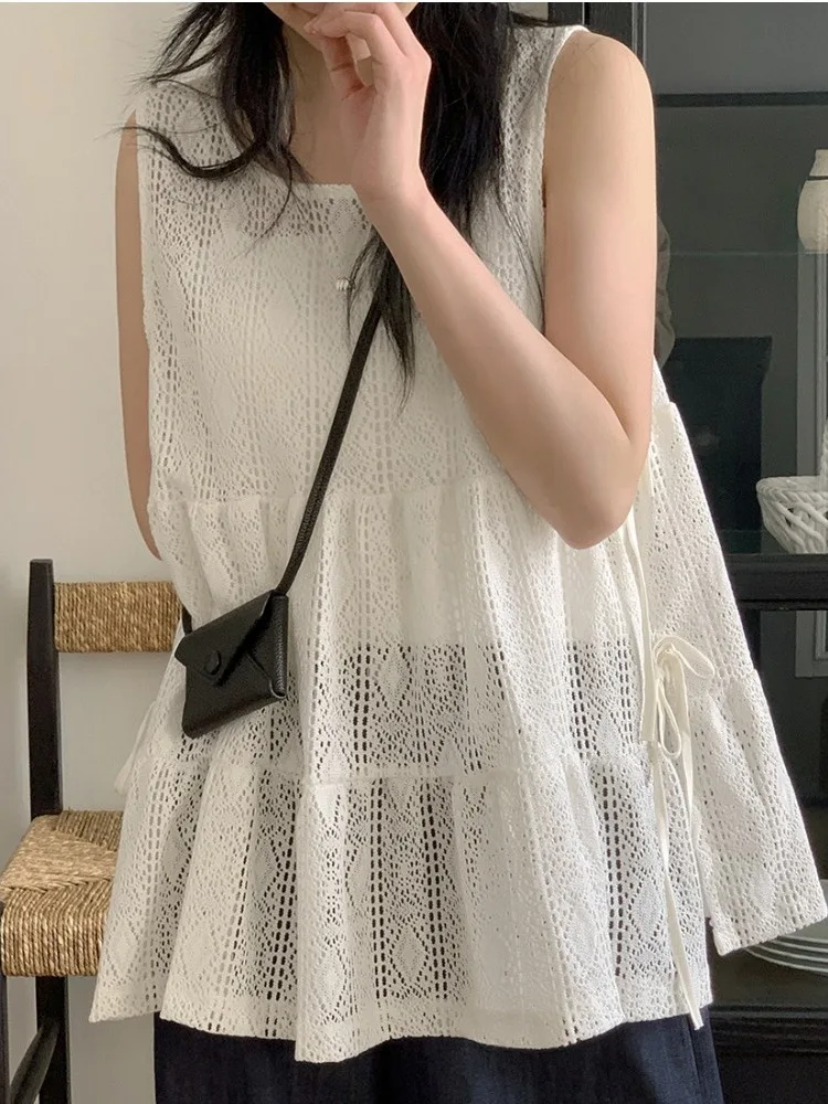 Chic Lace Embroidery Side Bowtie Women's Vest Top Summer Unique Design Sensation Layered Upper Body Korean Style Bubble Sleeve