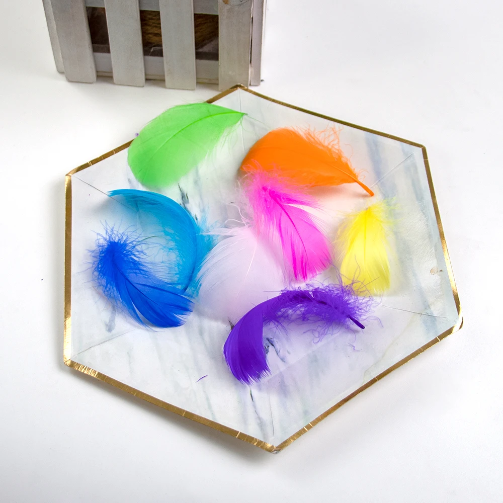 200PCS Colorful Dyed Goose Swan Feathers Plumes 4-8cm 8-12cm for DIY Handicrafts Jewelry Accessories Wholesale