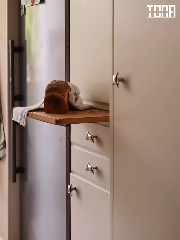 

Новинка, латунная ручка в форме звезды, уникальная титановая серебряная ручка шкафа для детской комнаты, ручка для детской мебели в скандинавском стиле