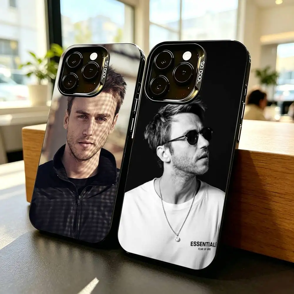 

Clueso Keinen Cent-t Phone Case For iPhone 17,16,15,14,13,12,11 Plus,Pro Max,XS,Colorful Silver Phone case Funda Cover