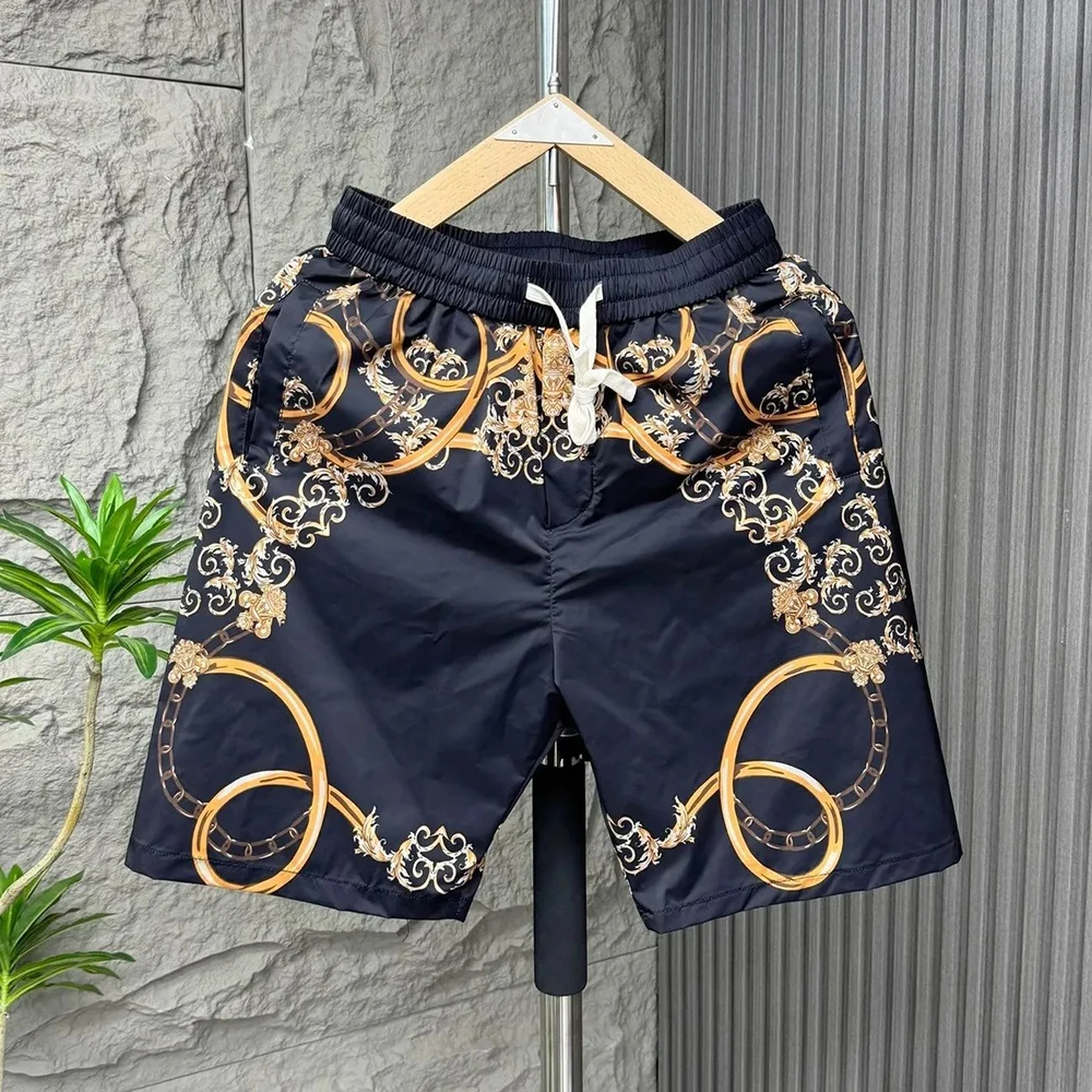 

Mens Golden Floral Printed Beach Vacation Thin Shorts Summer Fashion Outdoor Versatile Casual Trend Shorts Men'S Wear 2026 New