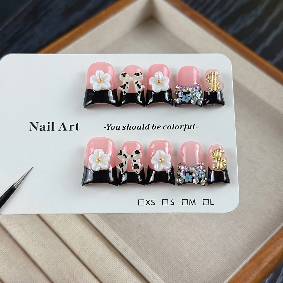 10 Stück, hochwertige, süße und modische Kunstnägel im coolen Stil, mit handbemalten, dreidimensionalen Blumen, Schleifen und einem schimmernden Diamant-Cluster, handgefertigt. – Detail 5