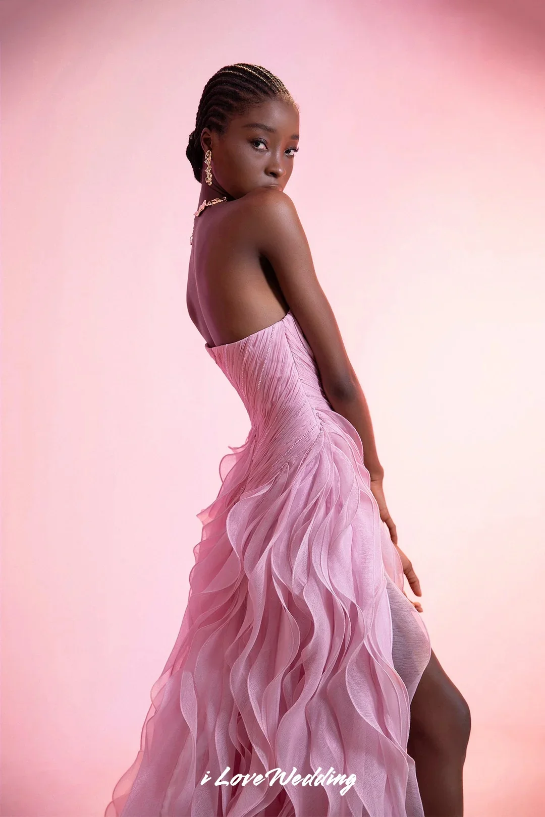 Różowa długa suknia wieczorowa 2025 Sweetheart bez rękawów plisowana linia A z rozcięciem do podłogi tren typu Sweep suknia dla gościa weselnego dostosowana